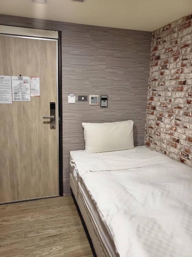 The Cole Hotel Taipei Exterior photo
